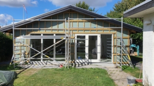 Tilbygning til hus